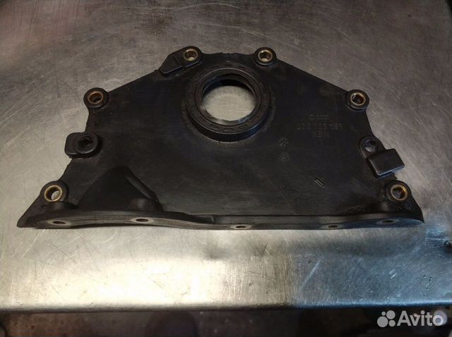 Крышка двигателя перед 3.2 VW Туарег Порш Каен