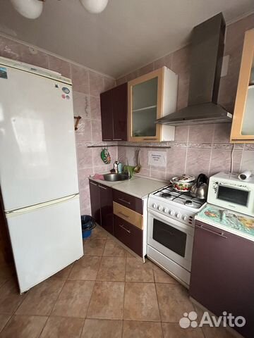 

1-к. квартира, 32 м², 4/5 эт.
