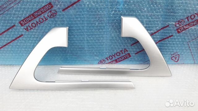 Накладки ручек дверей Toyota Land Cruiser 200 2019 Накладки ручек дверей Toyota Land Cruiser 200 2019
