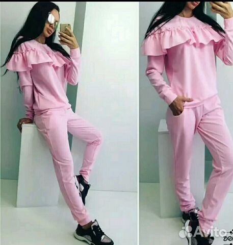 Костюм женский