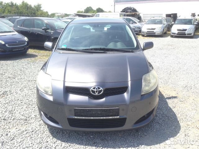 Toyota Auris 2007г. на запчасти