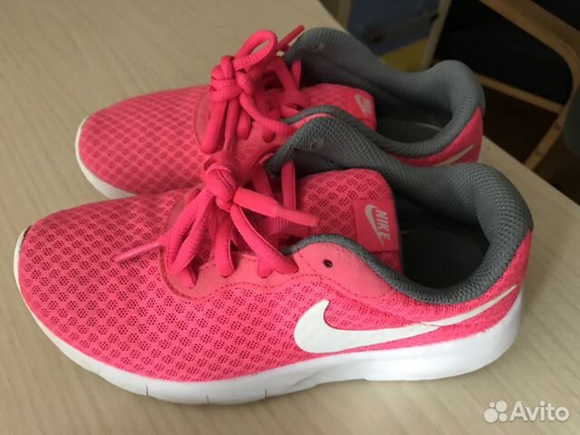 Кроссовки Nike для девочки