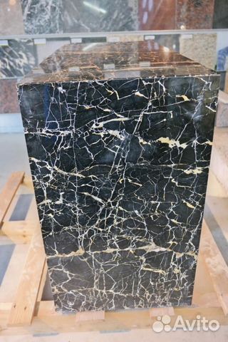 Столешница из мрамора Portoro Gold Столешница из мрамора Portoro Gold