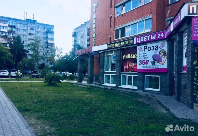 Продам помещение 250м у входа в метро Стрелка Продам помещение 250м у входа в метро Стрелка