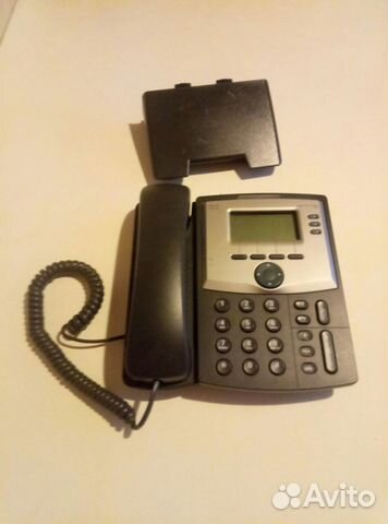 IP телефон Cisco SPA303
