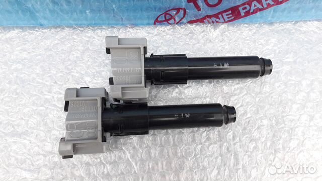 Форсунка фары Toyota Land Cruiser 200 15-20 Форсунка фары Toyota Land Cruiser 200 15-20