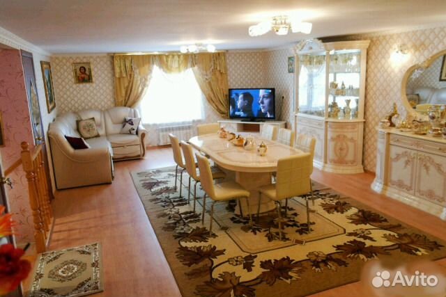 Дом 501 м² на участке 12 сот.