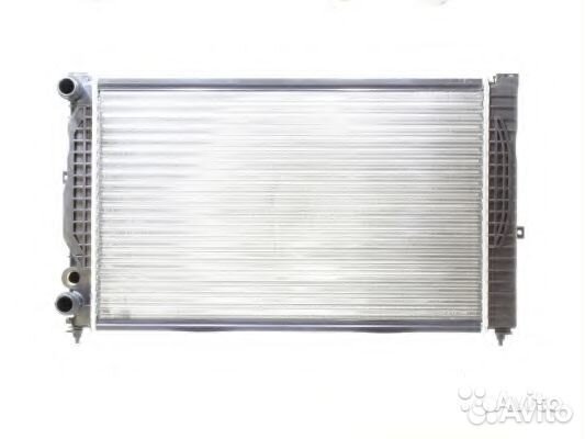 Радиатор Audi A4, A6 2, Skoda Superb, VW Passat 5 Радиатор Audi A4, A6 2, Skoda Superb, VW Passat 5