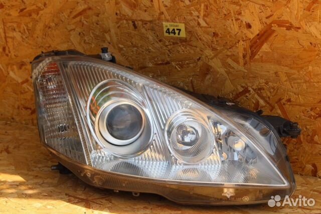 Фара правая Mercedes S W221 A2218205861