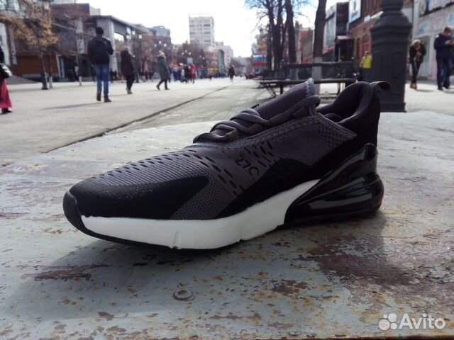 Кроссовки Nike Air Max 270 45 р-р