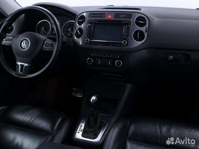 Volkswagen Tiguan 2.0 AMT, 2011, 137 905 км
