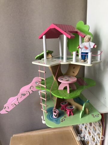 Домик на дереве фирмы ELC. Деревянный
