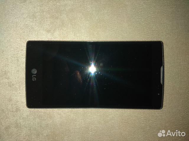 LG Spirit + Специальный кейс-чехол LG Spirit LG Spirit + Специальный кейс-чехол LG Spirit