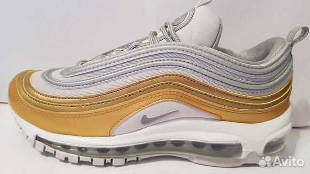 aq4137 nike