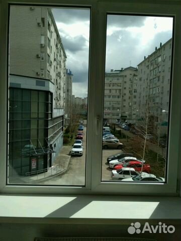 2-к квартира, 59 м², 1/6 эт.