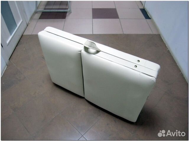 Массажный стол трехсекционный