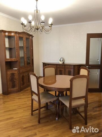 3-к квартира, 90 м², 2/5 эт.