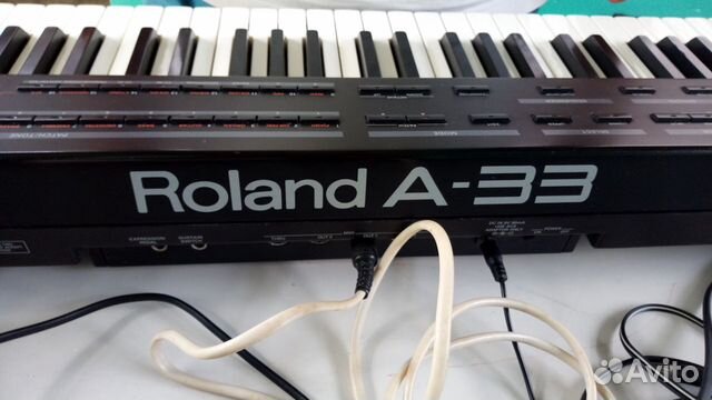 Продам клавиатуру Roland A-33 + Yamaha QY700