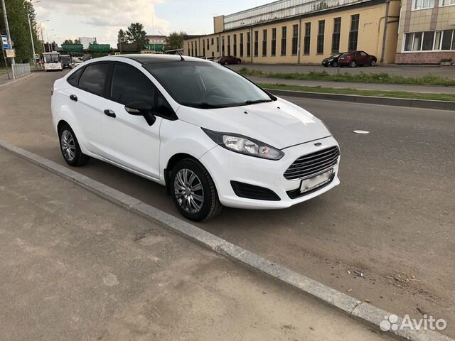 Ford Fiesta 1.6 МТ, 2016, битый, 67 000 км