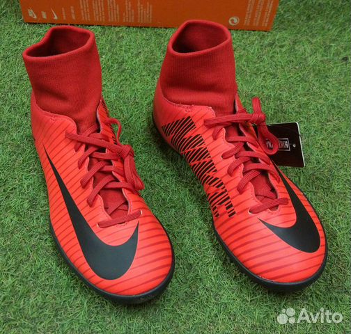 Новые детские сороконожки Nike 38 размер Новые детские сороконожки Nike 38 размер