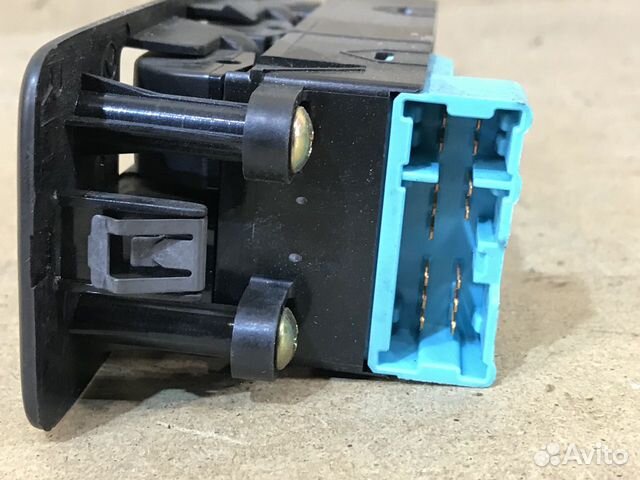 Блок кнопок Subaru Forester SF Блок кнопок Subaru Forester SF