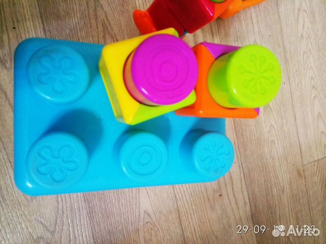 Кубики с сюрпризами Fisher price