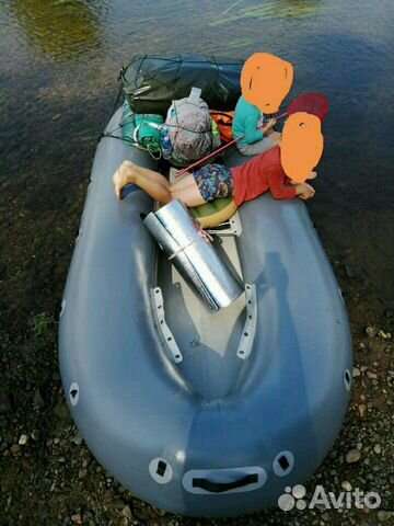 Туристическая лодка