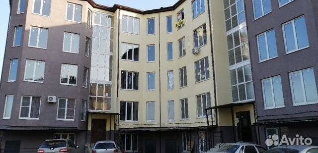 Студия, 47 м², 1/4 эт. Студия, 47 м², 1/4 эт.