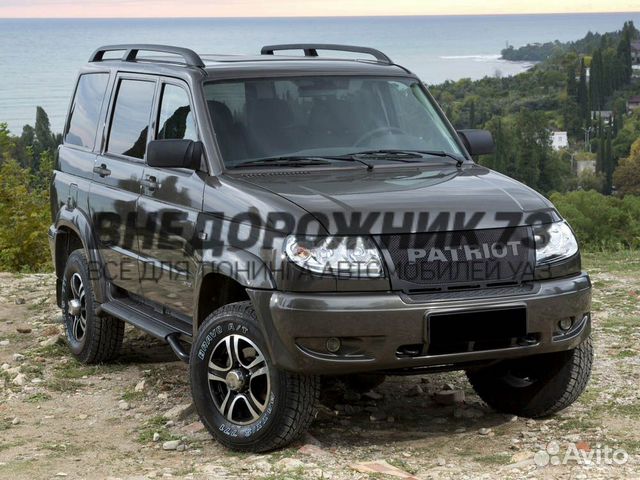 Облицовка радиатора уаз-Патриот до 2015 года брут