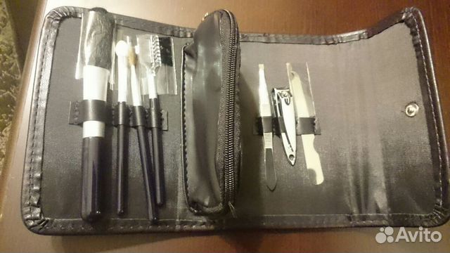 Косметический и маникюрный набор Косметический и маникюрный набор