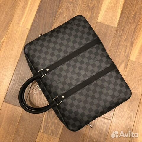 Портфель мужской Louis Vuitton в наличии Портфель мужской Louis Vuitton в наличии