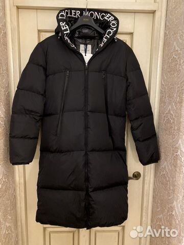 Пуховик Moncler