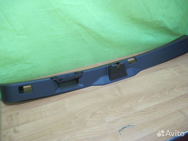 Накладка панели двери багажника Mercedes X166 Мерс