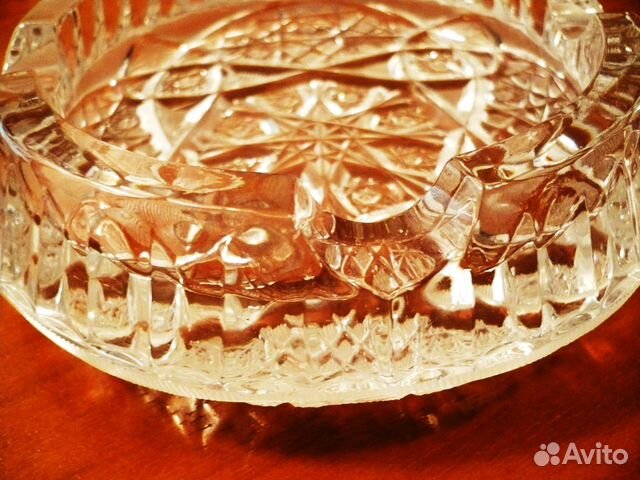 Пепельница винтаж хрусталь (состояние новой) Пепельница винтаж хрусталь (состояние новой)