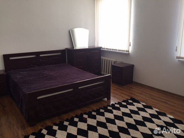 2-к квартира, 70 м², 1/6 эт. 2-к квартира, 70 м², 1/6 эт.