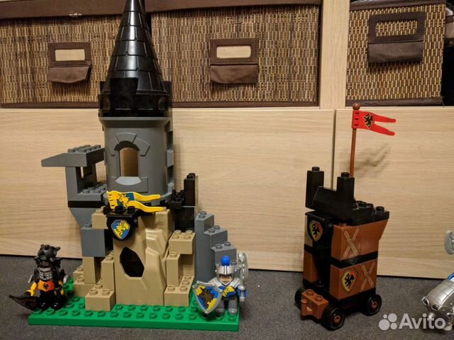 Lego duplo четыре набора: два набора Замок рыцарей Lego duplo четыре набора: два набора Замок рыцарей