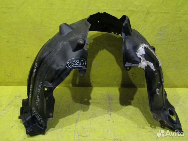 Подкрылок передний Toyota Camry 70 18-20г 25580