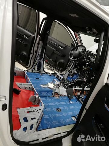 Шумоизоляция салона автомобиля Шумоизоляция салона автомобиля