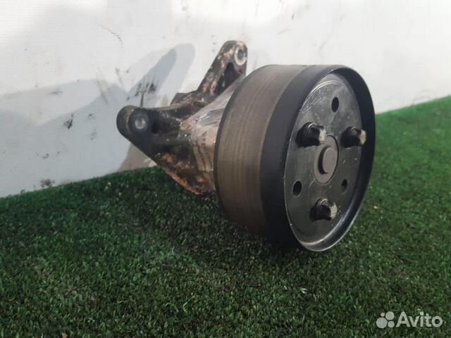 Шкив водяного насоса (помпы) 2.7 Land Rover Discov Шкив водяного насоса (помпы) 2.7 Land Rover Discov