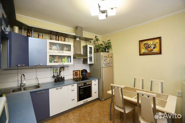 3-к квартира, 90 м², 4/17 эт.