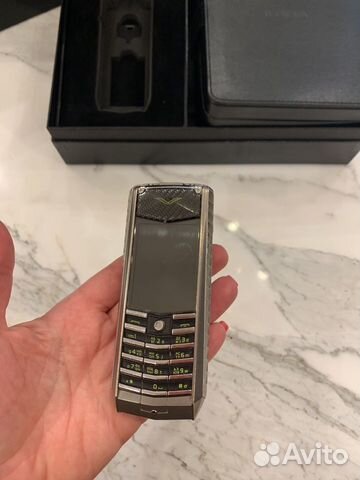 Телефон Vertu Ascent Телефон Vertu Ascent