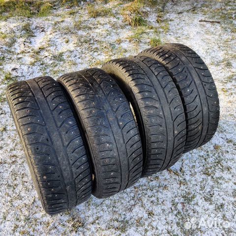 Колеса зимние 215 60 R16 Brigestoue Колеса зимние 215 60 R16 Brigestoue