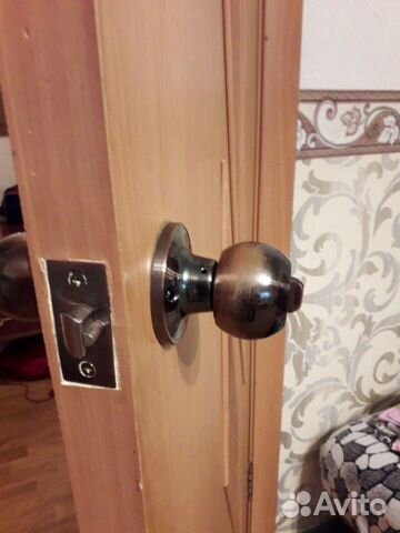 Продам дверь