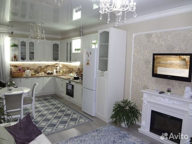 2-к квартира, 72 м², 9/17 эт.