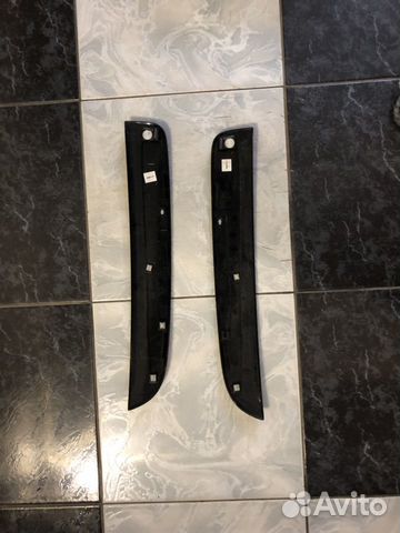 Накладка крышки багажника левая правая Секвойя 2