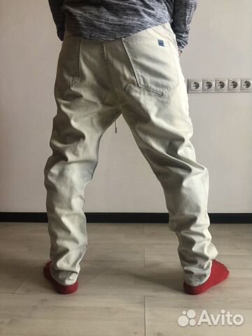 Джинсы мужские