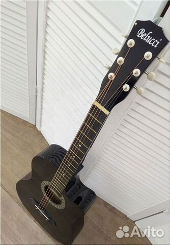 Гитара акустика