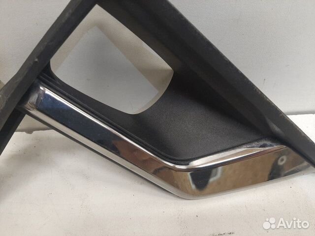 Рамка птф передняя правая Toyota Land Cruiser Рамка птф передняя правая Toyota Land Cruiser