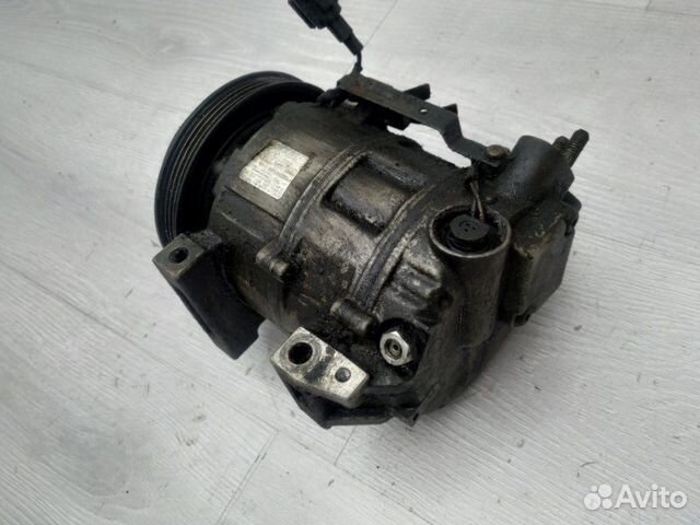 Компрессор кондиционера Infiniti M35X Y50 VQ35 Компрессор кондиционера Infiniti M35X Y50 VQ35