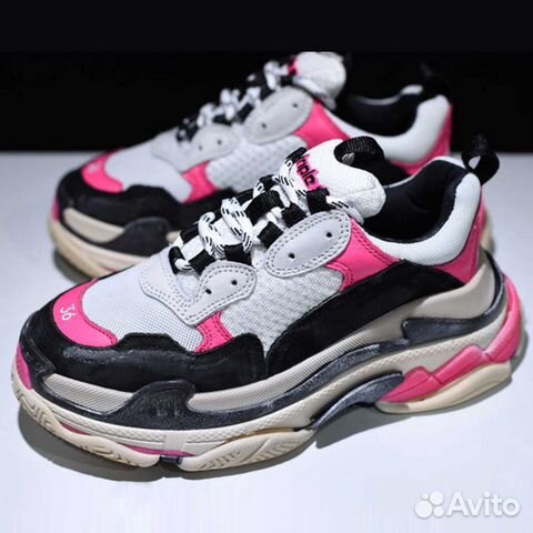 Кроссовки balenciaga triple s Кроссовки balenciaga triple s